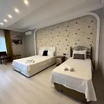 Hotel Pine Ayvalik