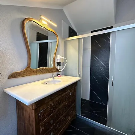 Hotel Pine Ayvalı