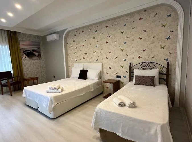 Hotel Pine Ayvalik